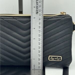 Itzy Ritzy Black Quilted Women's Bag